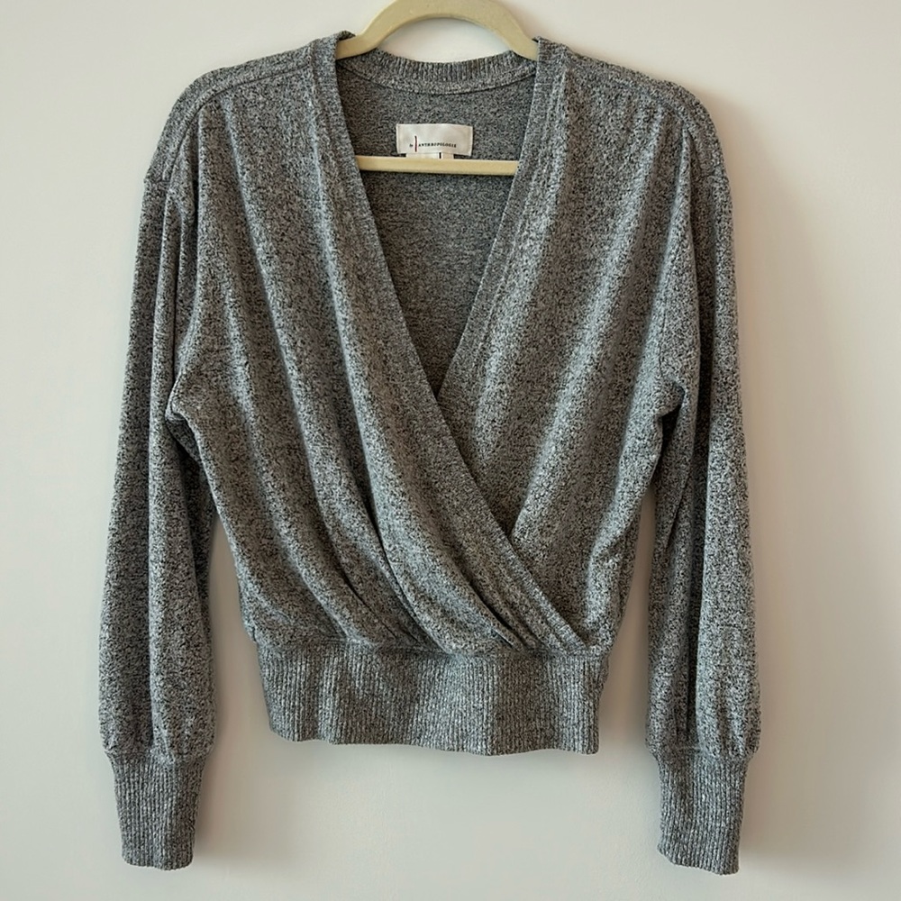 XS Anthropologie Grey Peppered Light Sweater